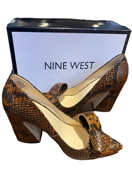 NINE WEST NIB Haddriana Brown Leather Reptile Print Chunky Heel Pump Size 9 (Fit like an 8.5)