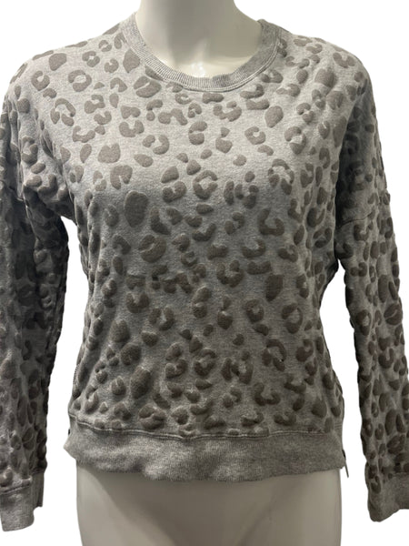 Cheetah sweater store